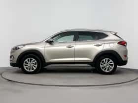 Hyundai Tucson (2018) thumbnail 3