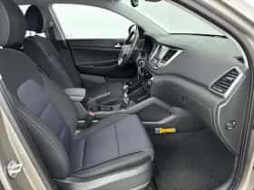 Hyundai Tucson (2018) thumbnail 29