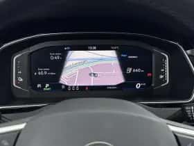 Volkswagen Passat (2023) thumbnail 11