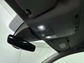 Volkswagen Passat (2023) thumbnail 12