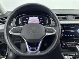 Volkswagen Passat (2023) thumbnail 31