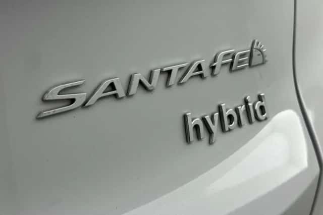 Hyundai Santa Fe (2023) thumbnail 16