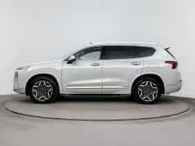 Hyundai Santa Fe (2023) thumbnail 3
