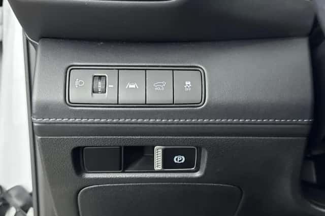 Hyundai Santa Fe (2023) thumbnail 23