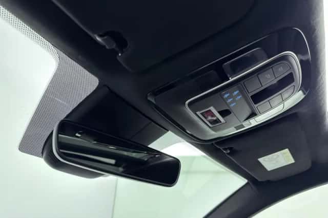 Hyundai Santa Fe (2023) thumbnail 27
