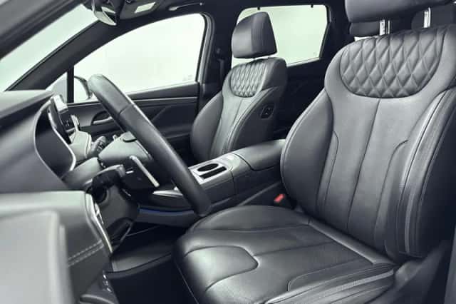 Hyundai Santa Fe (2023) thumbnail 31