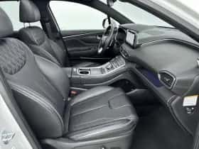 Hyundai Santa Fe (2023) thumbnail 32