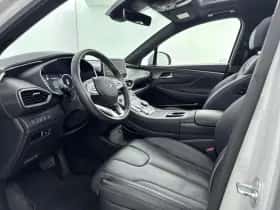 Hyundai Santa Fe (2023) thumbnail 7