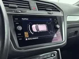 Volkswagen Tiguan (2019) thumbnail 11