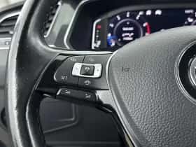 Volkswagen Tiguan (2019) thumbnail 13