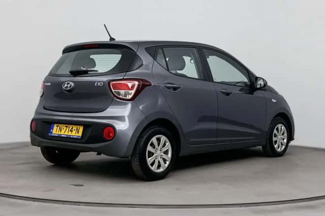 Hyundai i10 (2018) thumbnail 2