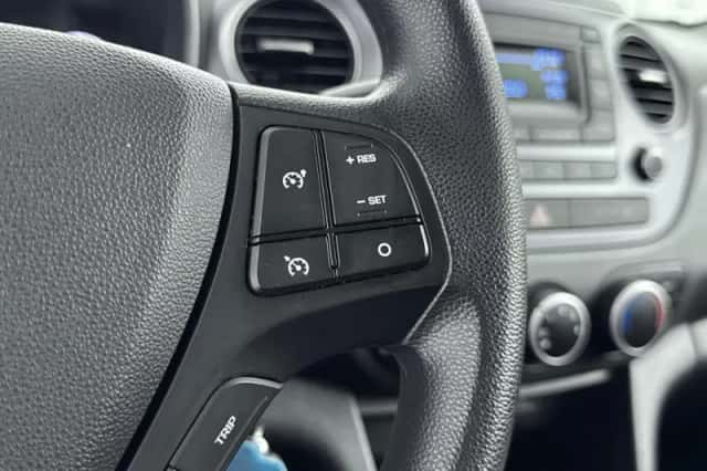 Hyundai i10 (2018) thumbnail 11