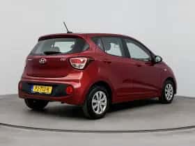 Hyundai i10 (2017) thumbnail 2