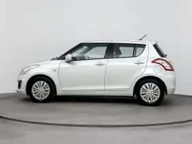 Suzuki Swift (2015) thumbnail 3