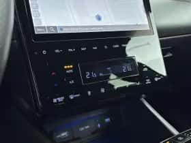 Hyundai Tucson (2021) thumbnail 25