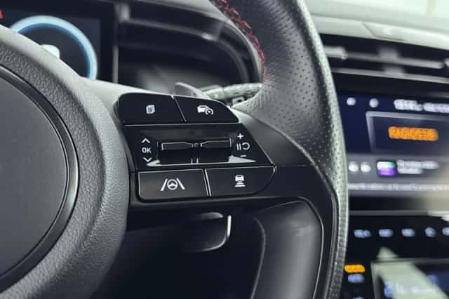 Hyundai Tucson (2021) thumbnail 9