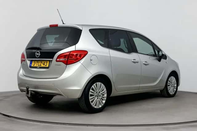 Opel Meriva (2014) thumbnail 2