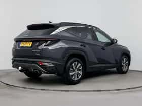 Hyundai Tucson (2022) thumbnail 2