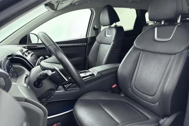 Hyundai Tucson (2022) thumbnail 23