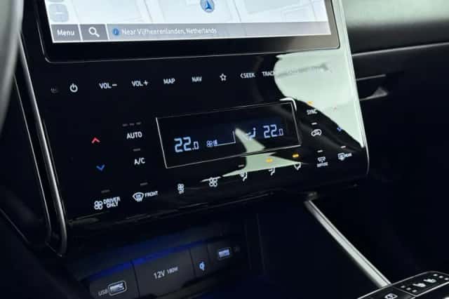 Hyundai Tucson (2022) thumbnail 25