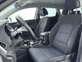 Hyundai Tucson (2018) thumbnail 30