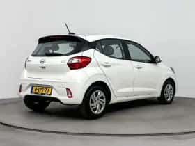 Hyundai i10 (2023) thumbnail 2