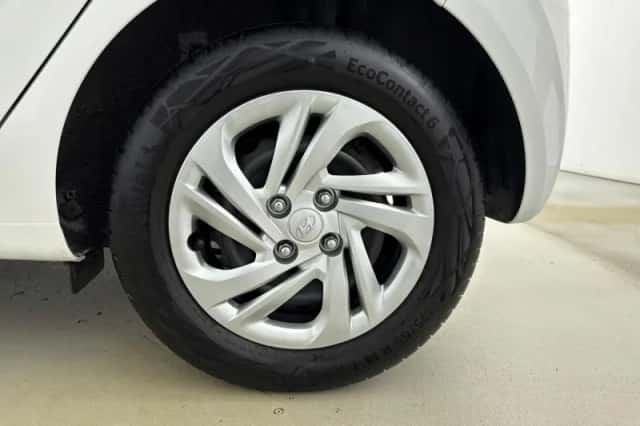 Hyundai i10 (2023) thumbnail 26