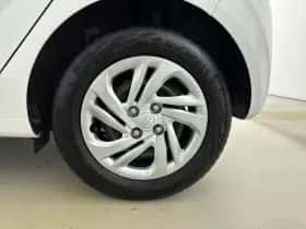 Hyundai i10 (2023) thumbnail 26