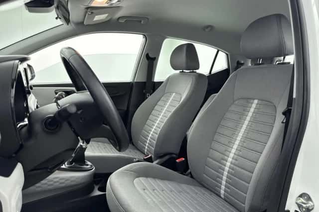 Hyundai i10 (2023) thumbnail 29