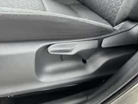 Toyota Yaris Cross (2023) thumbnail 18