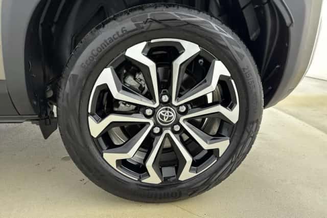 Toyota Yaris Cross (2023) thumbnail 28