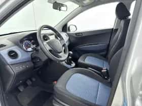 Hyundai i10 (2017) thumbnail 11