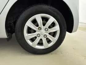 Hyundai i10 (2017) thumbnail 12