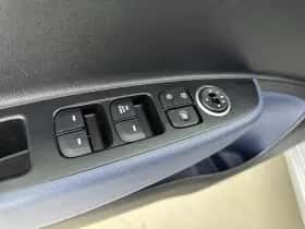 Hyundai i10 (2017) thumbnail 17