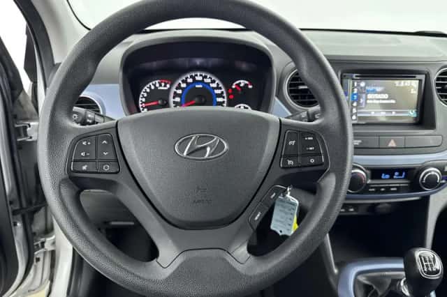 Hyundai i10 (2017) thumbnail 23