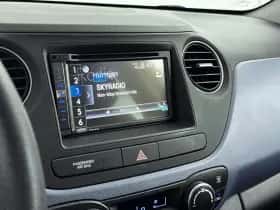 Hyundai i10 (2017) thumbnail 9