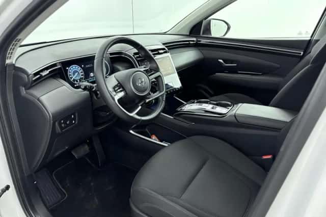 Hyundai Tucson (2022) thumbnail 11
