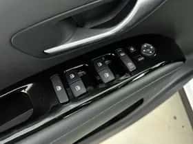 Hyundai Tucson (2022) thumbnail 17
