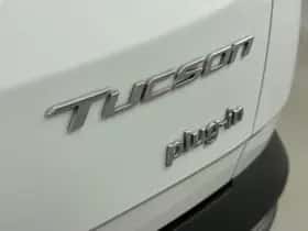 Hyundai Tucson (2022) thumbnail 18