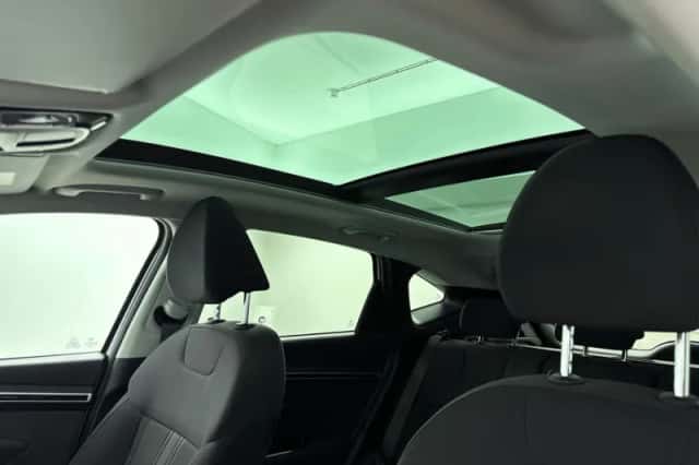 Hyundai Tucson (2022) thumbnail 23