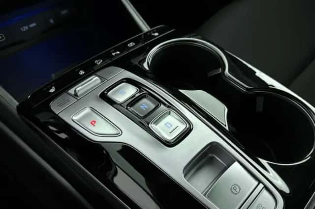 Hyundai Tucson (2022) thumbnail 24