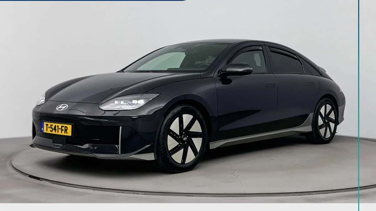 Hyundai Ioniq 6 (2023) — foto 1