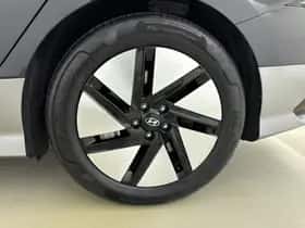 Hyundai Ioniq 6 (2023) thumbnail 28