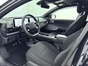 Hyundai Ioniq 6 (2023) thumbnail 9