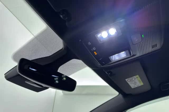 CUPRA Born (2022) thumbnail 23