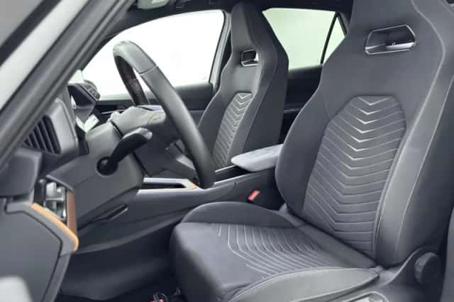 CUPRA Born (2022) thumbnail 27