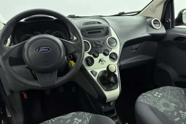 Ford Ka (2016) thumbnail 11