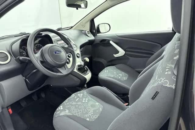 Ford Ka (2016) thumbnail 13