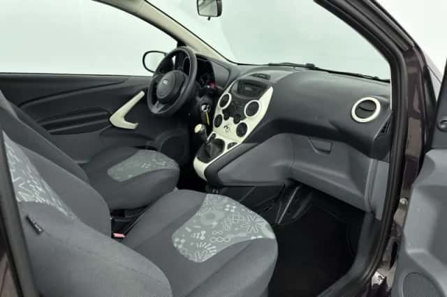 Ford Ka (2016) thumbnail 14