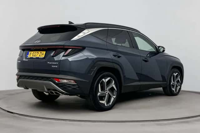Hyundai Tucson (2021) thumbnail 2